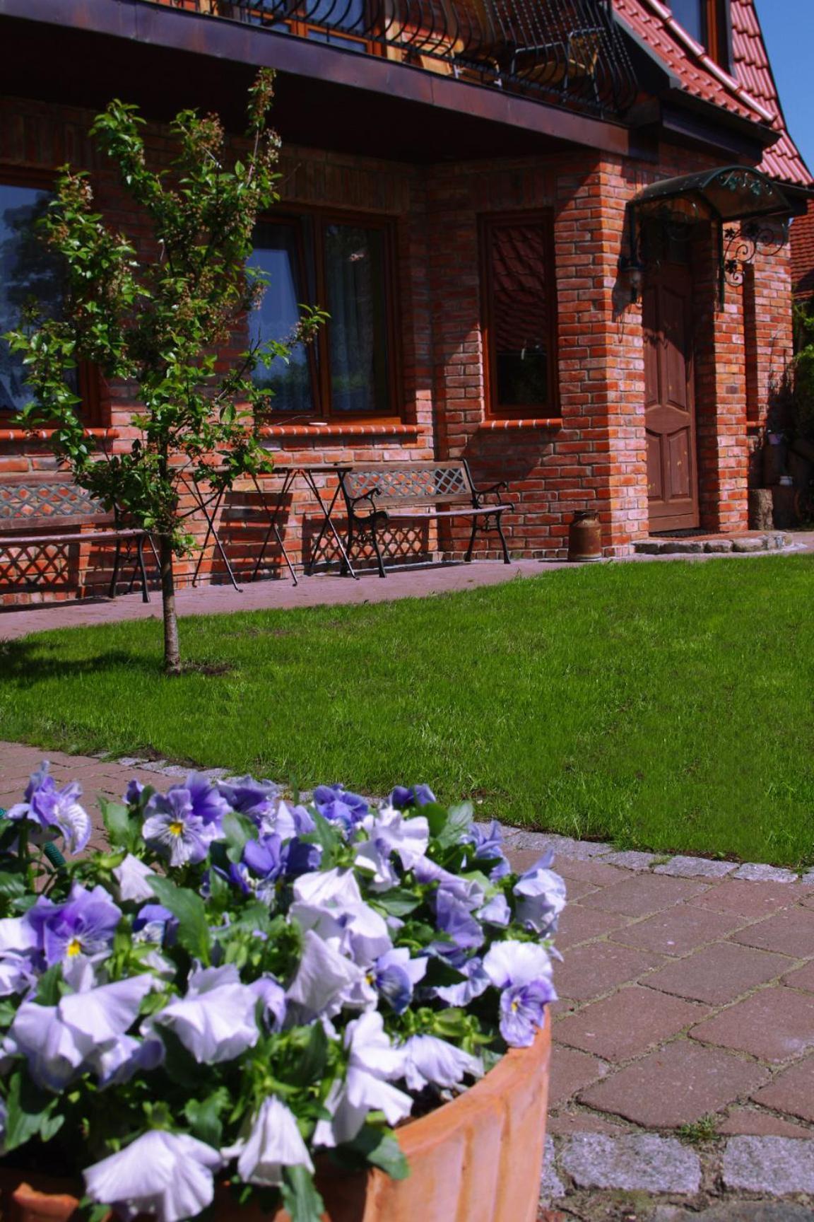 Villa Akacja Leba Exterior foto